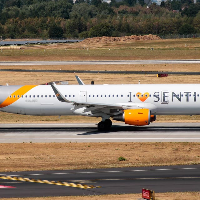 Airbus A321 D-ATCD Condor – Düsseldorf