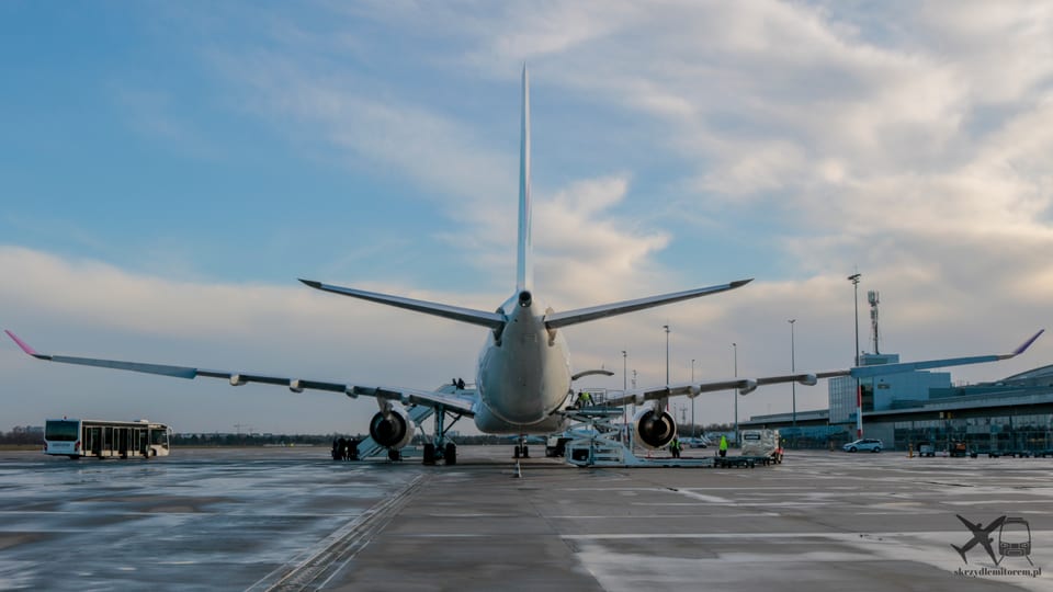 Airbus A330-200 EC-MTU Wamos Air – Poznań-Ławica