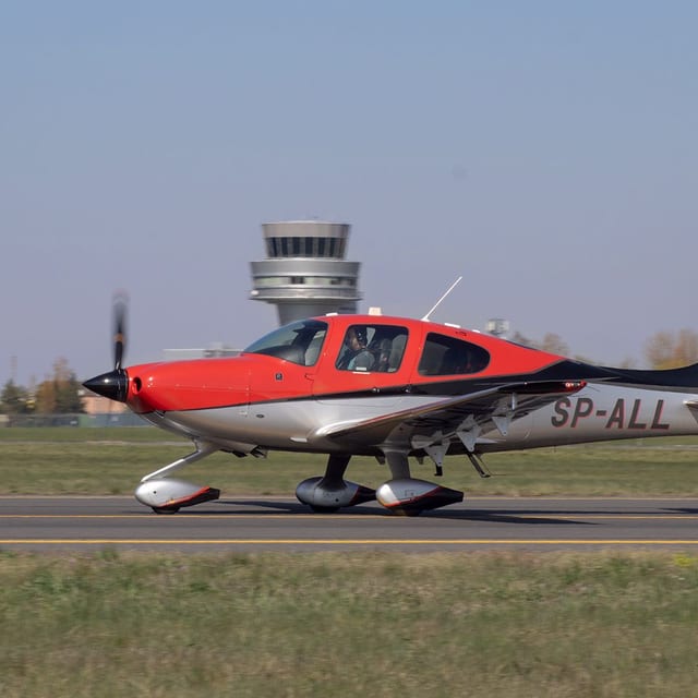 Cirrus SR22T SP-ALL – Poznań-Ławica