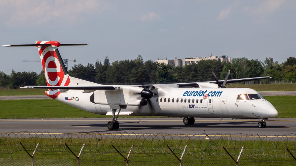 De Havilland Canada Dash 8-400 SP-EQI LOT – Poznań-Ławica