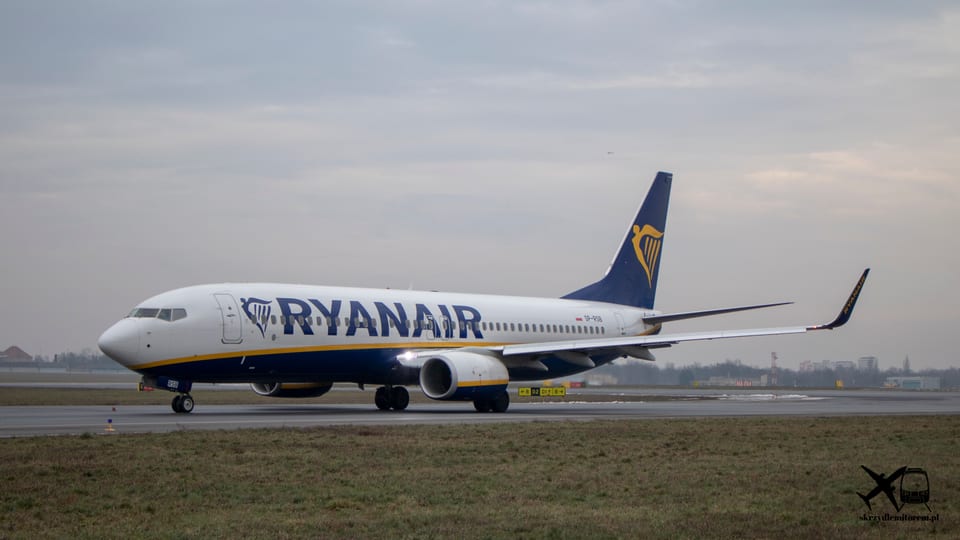 Boeing 737-800 SP-RSB Ryanair – Poznań-Ławica